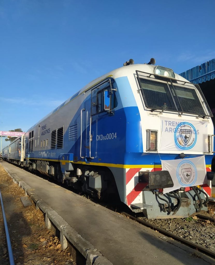 La Fraternidad celebró la llegada del tren a San Luis pero cuestionó: "No podemos avalar a funcionarios que asfaltaron vías ferroviarias"