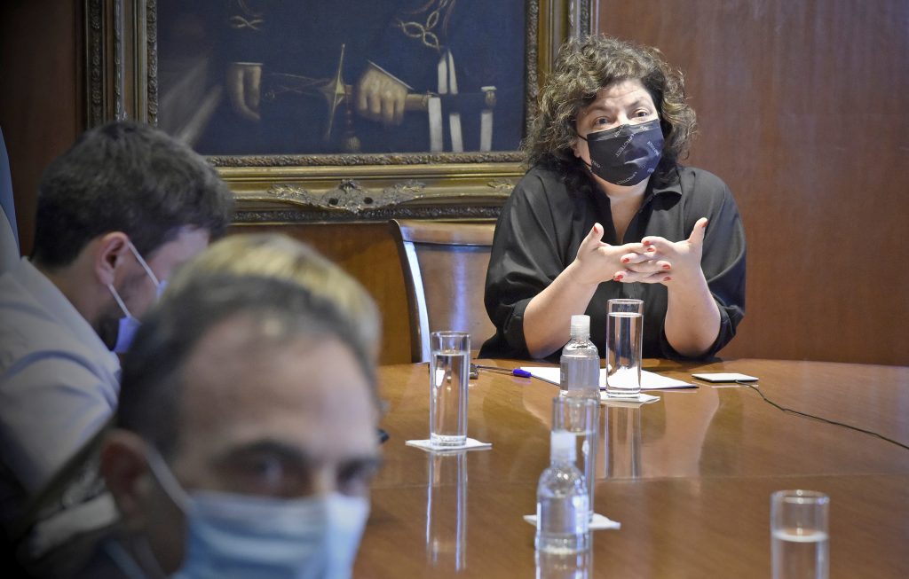 Preocupación en el mundo sindical porque Vizzotti designó a una funcionaria  del PRO para manejar la información de las obras sociales sindicales -  InfoGremiales