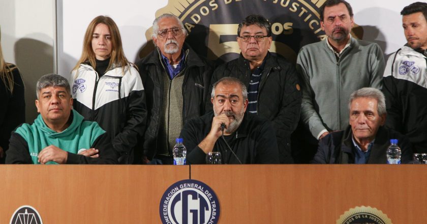 La CGT en conferencia de prensa disparó duro contra el sector empresario: «Si siguen remarcando y sacándole el plato de comida a la gente, volveremos a movilizar»