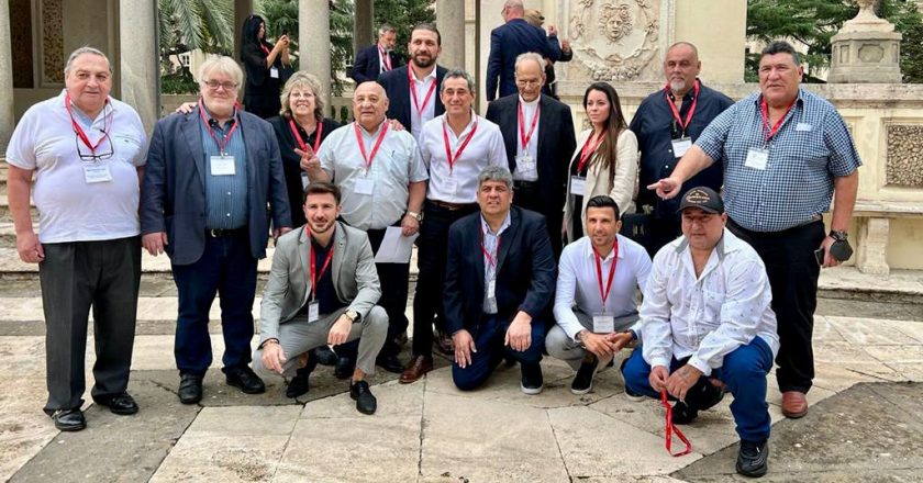 Tras la cumbre mundial a la que asistió la CATT, Moyano ratificó desde Roma la marcha de la CGT: «Vamos a movilizarnos para defender nuestros salarios, nuestros convenios y para que los especuladores se dejen de joder»