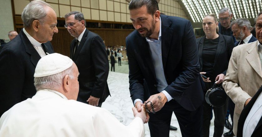 El dirigente del gremio de transporte de Córdoba AOITA Emiliano Gramajo participó de la delegación de la ITF en el Vaticano: “Hoy Córdoba está en el centro de la escena del transporte”