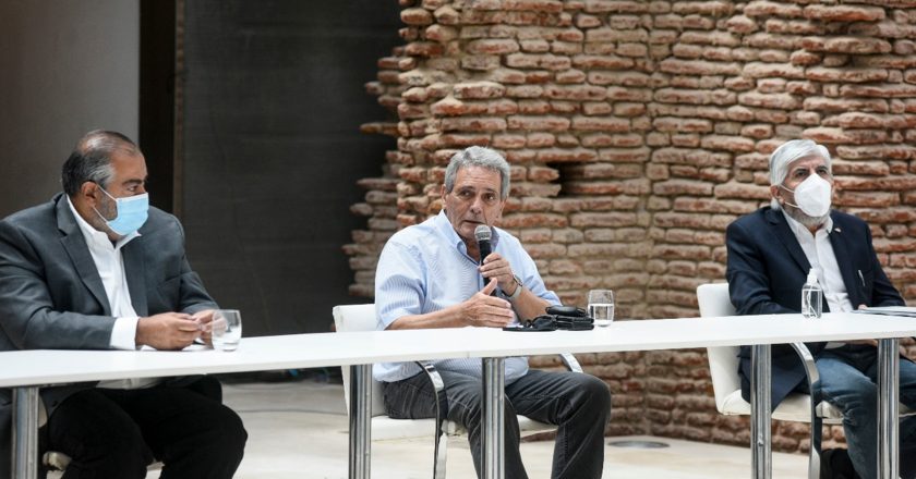#EXCLUSIVO Carlos Acuña: «No hay motivo para levantar la marcha»