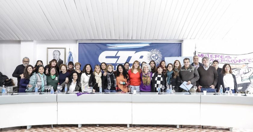 El ministerio de Mujeres presentó el programa «Micaela Sindical» a la CTA Autónoma