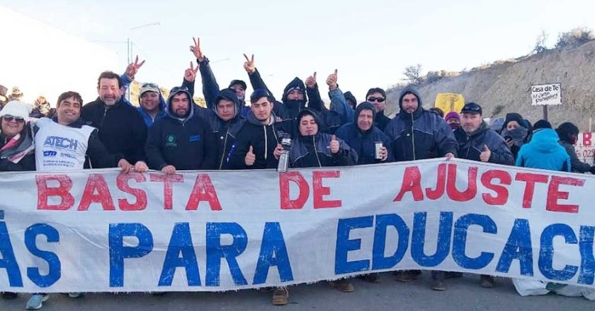 Escala la tensión en Chubut y los docentes encaran un paro total con movilización y cortes de rutas