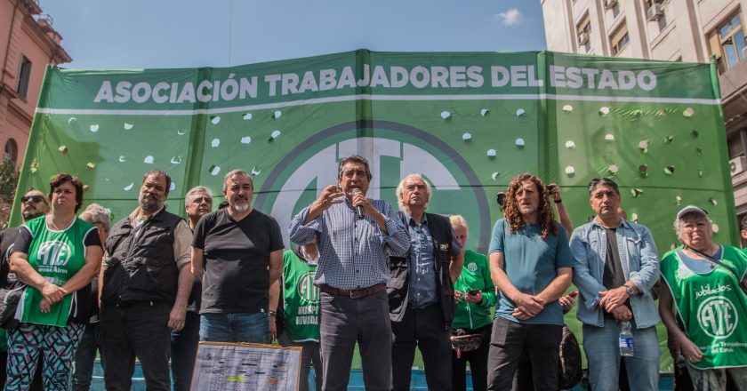 #AHORA ATE reclama de manera urgente el adelantamiento de la paritaria de los estatales