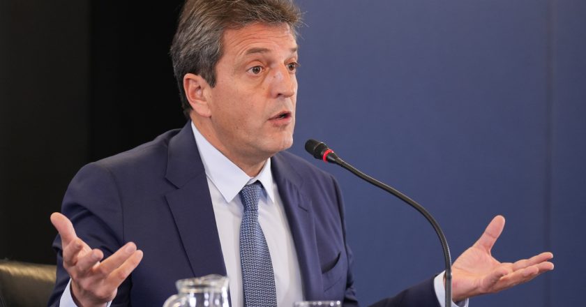 Massa adelantó que si mañana no hay acuerdo en el conflicto del Neumático, el Gobierno habilitará las importaciones