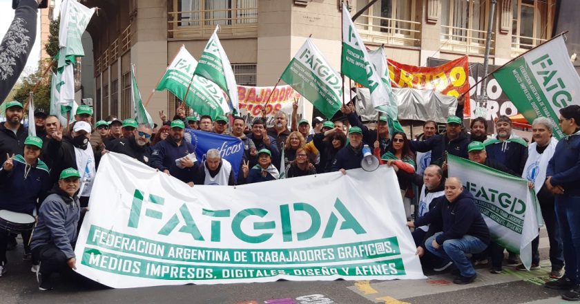 Sindicatos gráficos del interior, nucleados en la FATGDA, se movilizaron en Buenos Aires y reclamaron que se resuelva su situación institucional