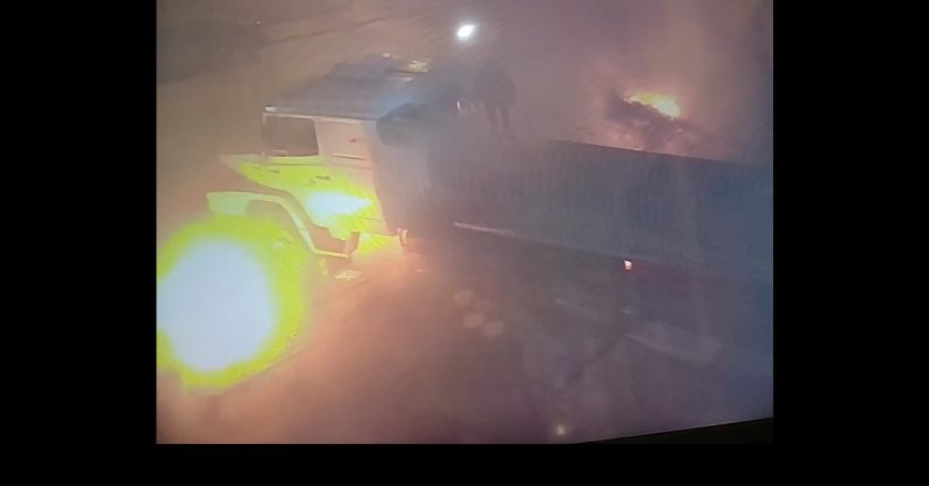 #GRAVE Fate mandó un camión a atravesar una protesta del Sindicato del Neumático, casi arrolla a un trabajador y difundió el video para intimidarlos
