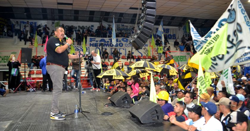 Con un mensaje a la política, las 62 Organizaciones tuvieron su celebración del Día de la Lealtad en La Plata: «No queremos más ser convidados de piedra»