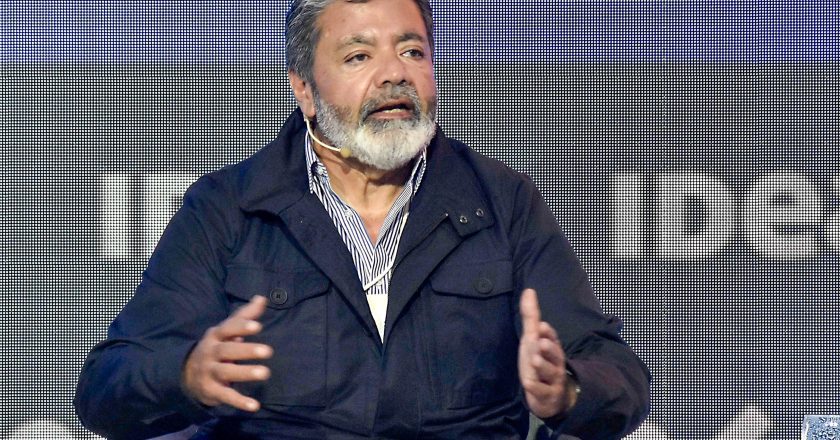 Gerardo Martínez le hizo un guiño a IDEA y aseguró que empresas y sindicatos deben exigirle a la política que «deje la discusión de palacete»