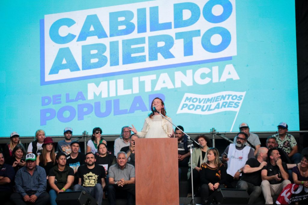 En su "Cabildo Abierto" de La Matanza, los movimientos sociales pidieron "formalizar la economía popular"