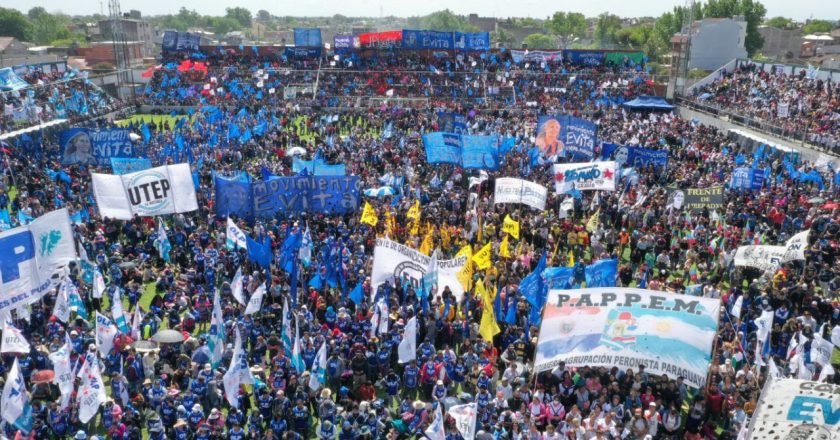 Un día antes de la marcha de San Cayetano, Massa participará este domingo de un acto organizado por movimientos sociales en Ferro