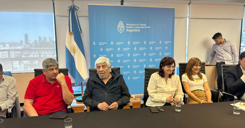 «Kelly» Olmos destacó el acuerdo de Camioneros que cerró su primer conflicto de gestión y aseguró que hay «buen nivel de actualización» salarial