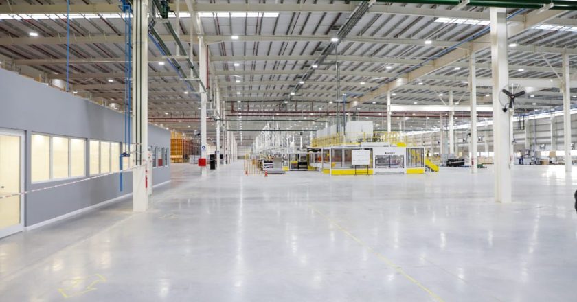 Whirlpool inaugura en Pilar su planta más moderna del mundo para producir lavarropas y suma 250 empleos a la industria nacional