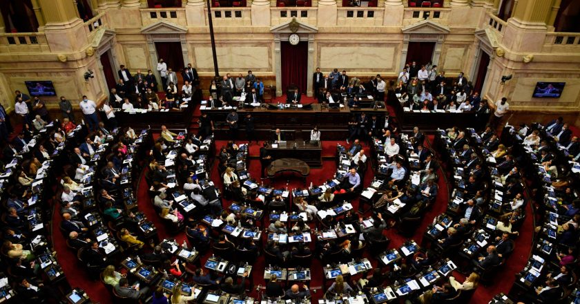 Por la disparada inflacionaria, ya se debate en diputados subir el mínimo no imponible y dejar fuera de Ganancias a quienes ganen menos de 242 mil pesos en mano