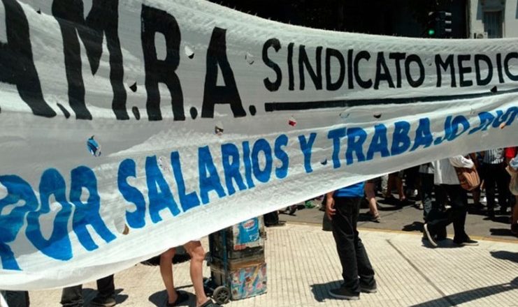 Buenos Aires: El sindicato de médicos AMRA solicitó un 40% de aumento para octubre y reapertura de paritarias para diciembre