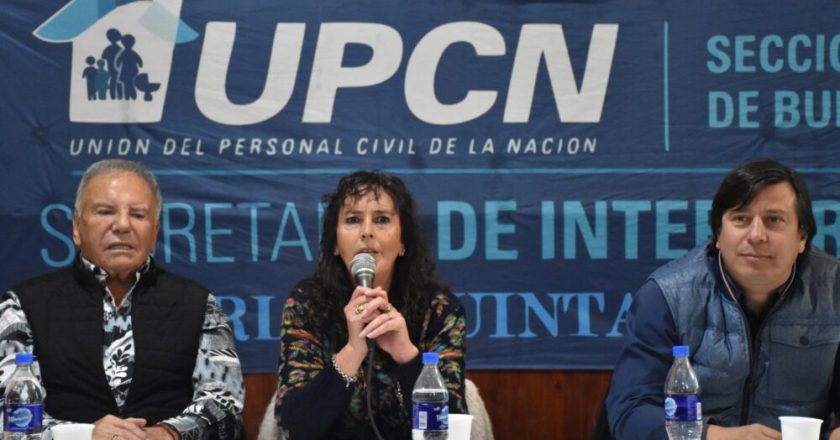 La Plata: UPCN convocó a un paro con movilización para mañana en reclamo de reapertura de paritarias y para que Garro pague la suma fija de 60 mil pesos