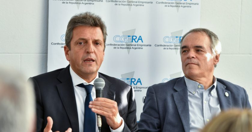 Massa le prometió a las Pymes que a ninguna empresa que produce y genera trabajo, le faltarán dólares