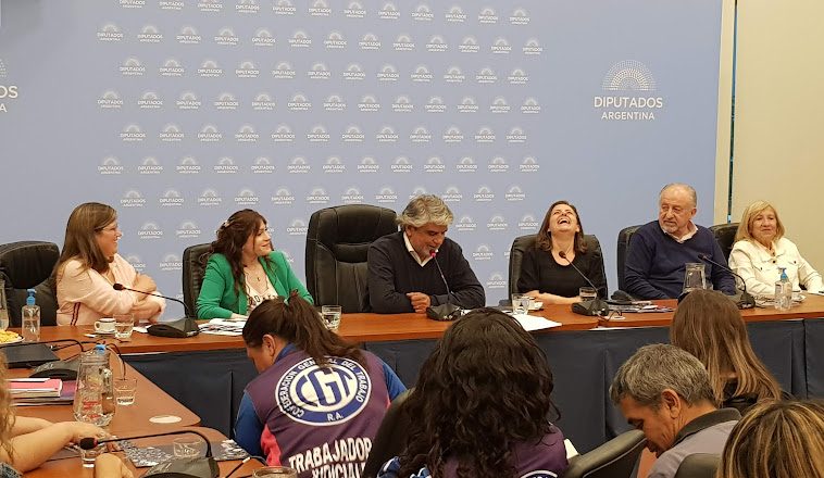 Reformas laborales que sí: Mujeres Sindicalistas presentaron su 4to cuadernillo sobre la reducción de la jornada laboral