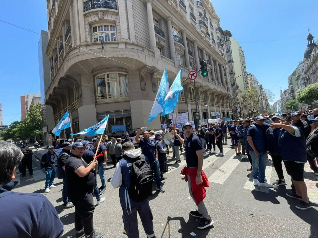 Volvió a fracasar la paritaria de los vigiladores privados y hoy será el encuentro decisivo para acordar un aumento salarial y bono antes del comienzo de los paros