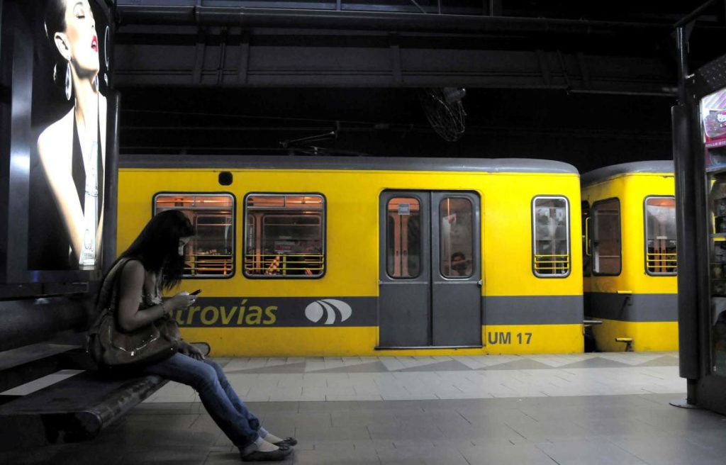 Los Metrodelegados encaran nuevas protestas en la línea H de subtes por la presencia de asbesto en las formaciones y en reclamo de dos francos semanales