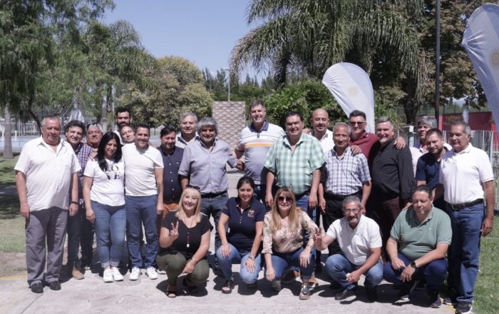 Correa se reunió con dirigentes del Sindicato de Empleados Textiles y afirmó que se reforzaron las inspecciones en el sector