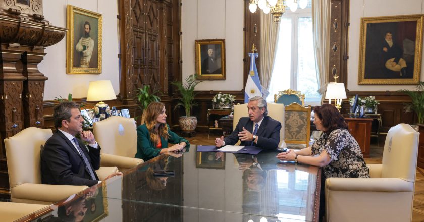 Olmos reconoció que el Gobierno charla con la CGT para acordar una pauta salarial del 60% «más algún punto de recuperación»