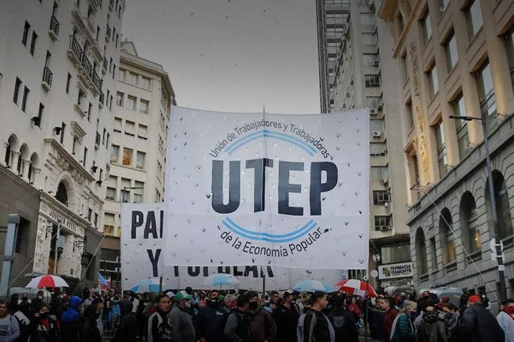 Organizaciones populares movilizarán en la Ciudad de Buenos Aires por el despido de "35 mujeres cooperativistas" que recolectan residuos en la villa 21-24