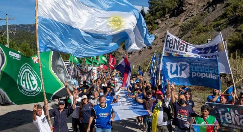 Protagonismo de ATE y la CTA Autónoma en la marcha a Lago Escondido por la recuperación de la soberanía