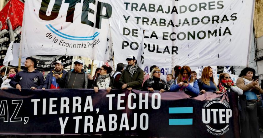 Organizaciones populares movilizarán en la Ciudad de Buenos Aires por el despido de «35 mujeres cooperativistas» que recolectan residuos en la villa 21-24