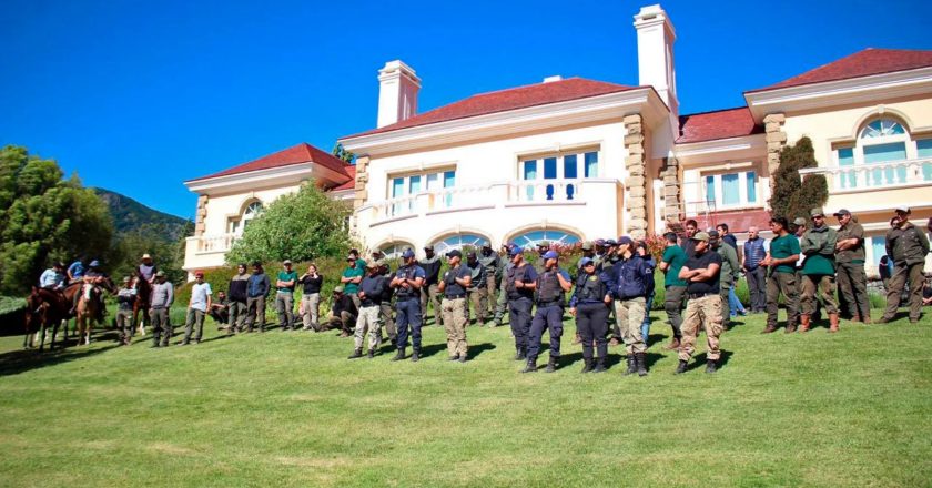 Denuncian que Río Negro decidió no enviar policías para escoltar la marcha a Lago Escondido