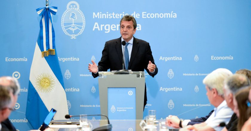 Massa afirmó que se crearon casi 50 mil empleos más que el año pasado en las autopartistas «hasta alcanzar los 600.000 puestos en toda la industria»