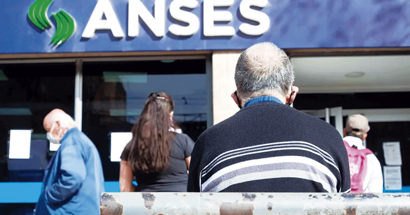 Anses estimó que cerca de 800 mil trabajadores y trabajadoras no podrán jubilarse si no se aprueba la ley de pago de deuda previsional