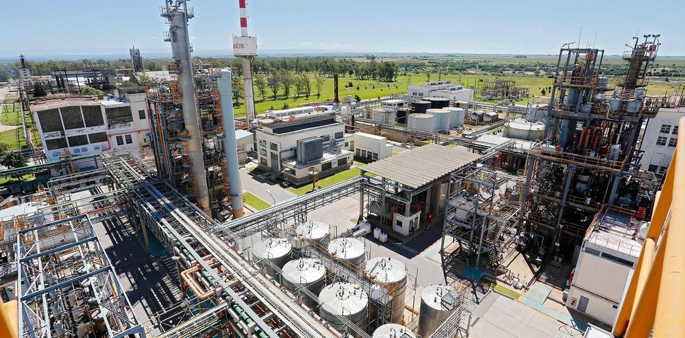 La Petroquímica ATANOR ratificó el despido de 24 trabajadores y se abre un conflicto que amenaza con paralizar la producción