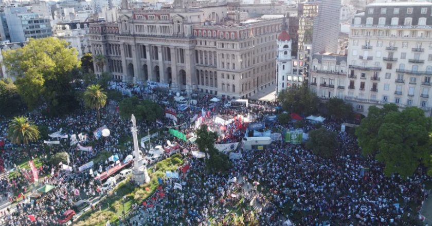 #1F Eduardo López afirmó que la marcha no es contra la Corte Suprema «sino contra cuatro sabandijas que enlodan el Palacio de Justicia»