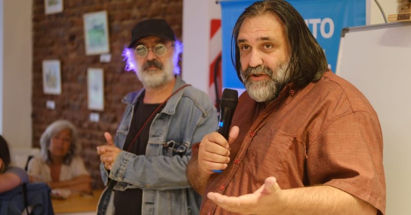 Roberto Baradel le mete presión a la Mesa del Frente de Todos: «Debe pronunciarse categóricamente contra el intento de proscripción a Cristina»