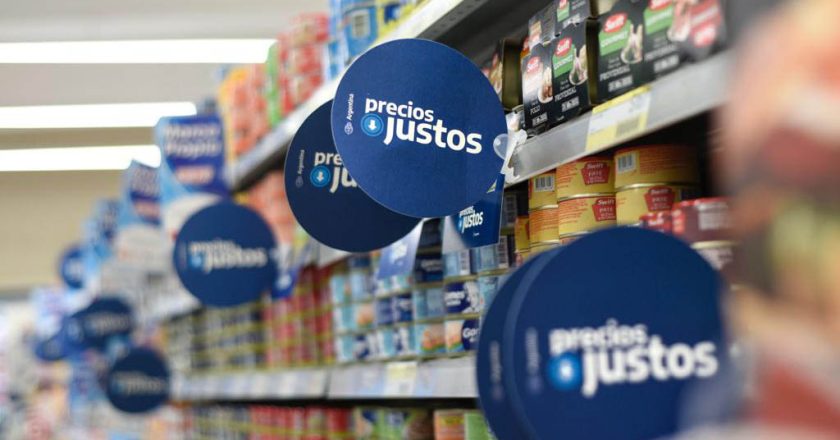 Los salarios perdieron por más de 4 puntos la carrera contra la inflación en 2022 y los trabajadores públicos fueron los únicos que le ganaron a los precios