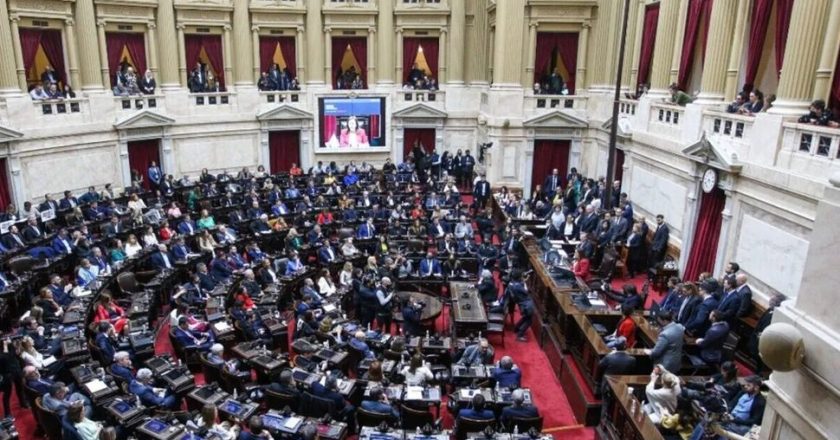 #VIVO Diputados sesiona para tratar modificaciones de la ley de Impuesto a las Ganancias y se espera un debate picante