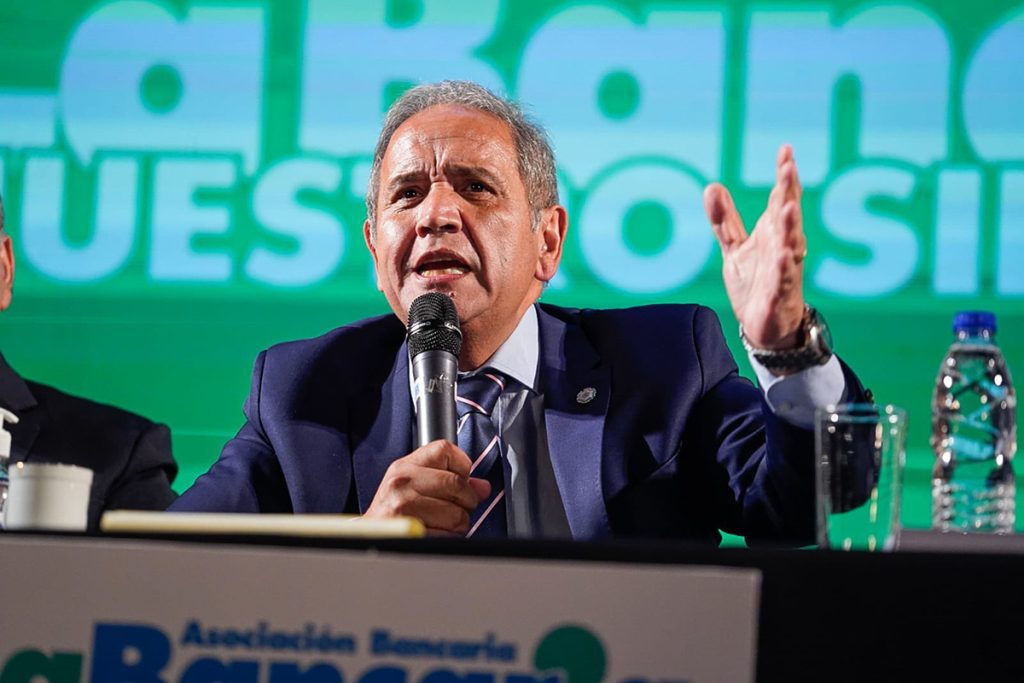 Palazzo criticó la reforma laboral y advirtió que "retrotrae 120 años" los derechos de los trabajadores