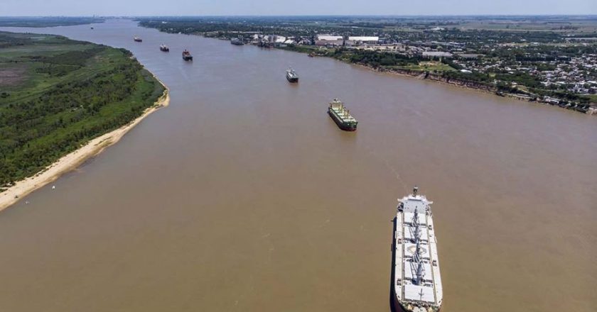 Con fuerte presencia gremial, comienza hoy un campamento y ‘banderazo’ por la soberanía del río Paraná y el canal Magdalena