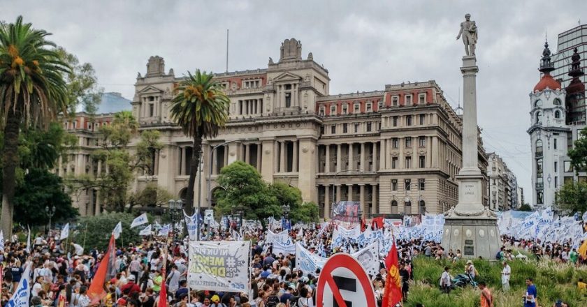 Por tercer martes consecutivo, organizaciones sociales y sindicales movilizarán a Tribunales por una «Democracia sin mafia judicial»