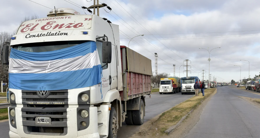 Pablo Moyano apoyó a Daniel Scioli por la iniciativa de priorizar a camioneros argentinos en las exportaciones a Brasil