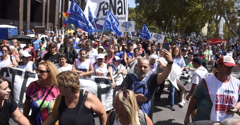 «Iniciamos un plan de lucha que no se detendrá hasta que logremos un aumento de emergencia», avisó la CTA Autónoma