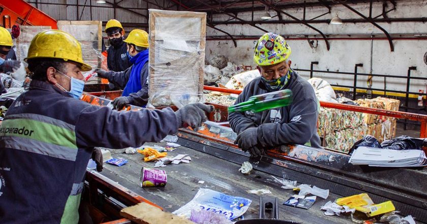 El Gobierno suspendió a más de 2.000 cooperativas y mutuales por incumplimientos administrativos