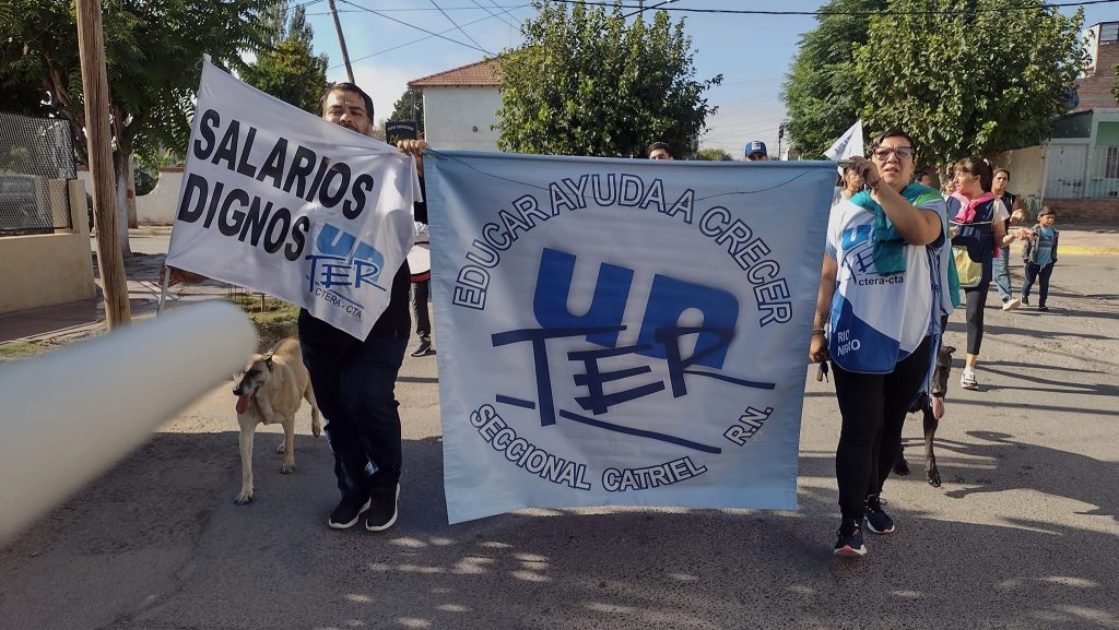 Docentes de Rio Negro desconocen la conciliación obligatoria y van a un paro por 72 horas