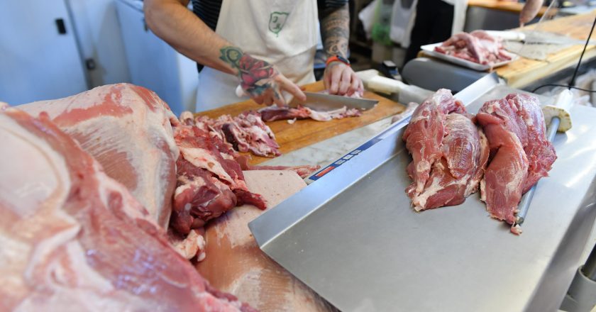 Atentado en el Sindicato de la Carne de Rosario con fuego, balazos y desconcierto: «Estamos muy preocupados porque no hay interna sindical»