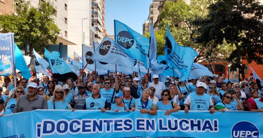 Córdoba: docentes anuncian un paro de 3 días en rechazo a la oferta salarial y Schiaretti trata de frenarlo con una conciliación obligatoria