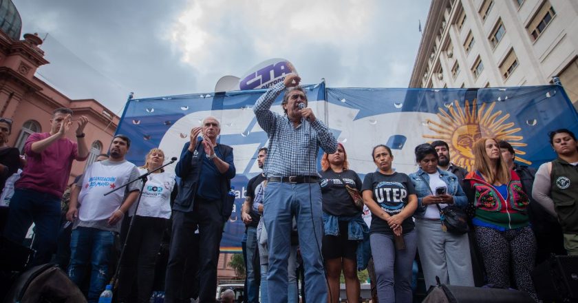 La CTA Autónoma reclamó frente al Ministerio de Economía un cambio de rumbo: «En la Argentina están creciendo la pobreza y el hambre»