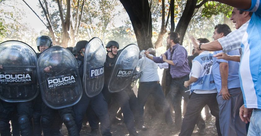 Trabajadores de ATE preparan jornada de «conmemoración» a 10 años de la represión en el Hospital Borda