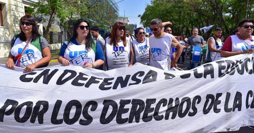 Casi 51% por 8 meses, la nueva oferta del gobierno rionegrino para frenar los paros docentes